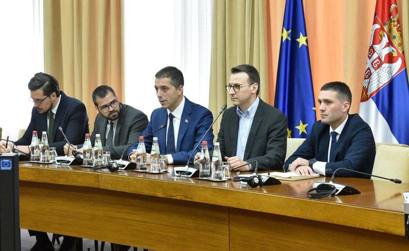 Serbia i beson Lajçakut  Po punon fort për formimin e asociacionit