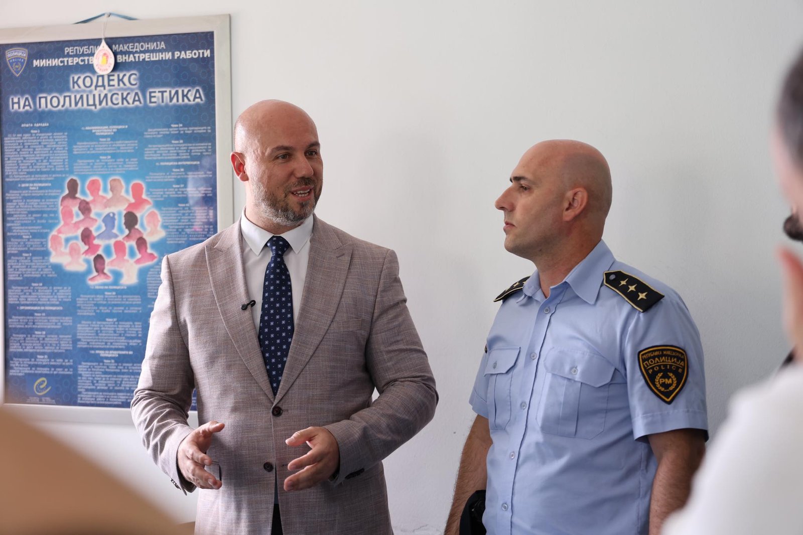 VLEN  Forcojmë sigurinë lokale  Iseni në vizitë pune në Njësinë Policore Tearcë