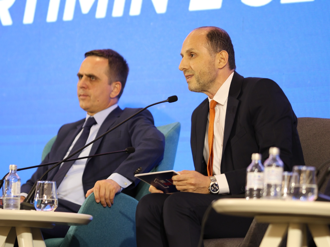 Ibrahimi  Mbi 100 klube shqiptare kanë përfituar ndihmë nga Ministria e Sportit