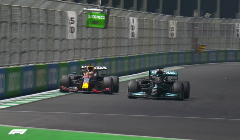Hamilton mbetet pa podium në shtëpi  Lando Norris fiton Çmimin e Madh të Britanisë