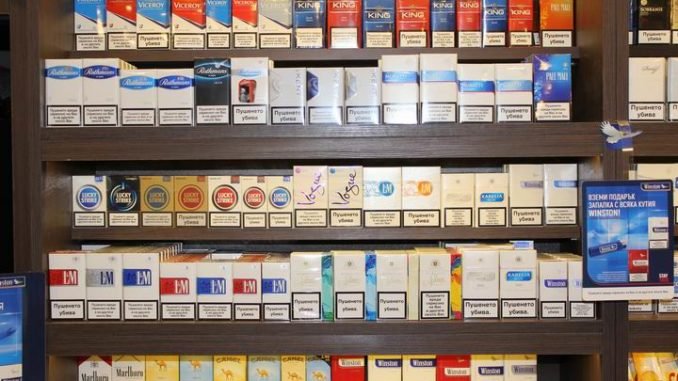Tetori fillon me çmime më të shtrenjta të cigareve