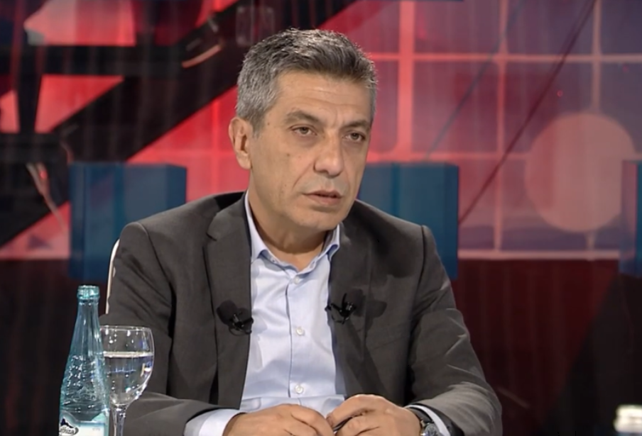 Mexhiti  Pazaret e BDI së për pushtet e kanë shkaktuar kaosin me gjuhën shqipe