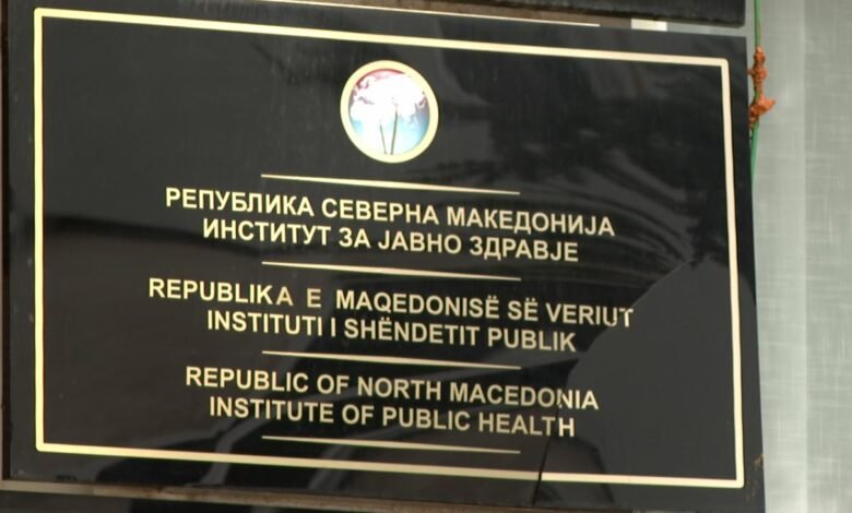 Rezultatet e para nga IShP tregojnë praninë e baktereve në disa çezma të shkollës fillore  Dimo Haxhi Dimov 