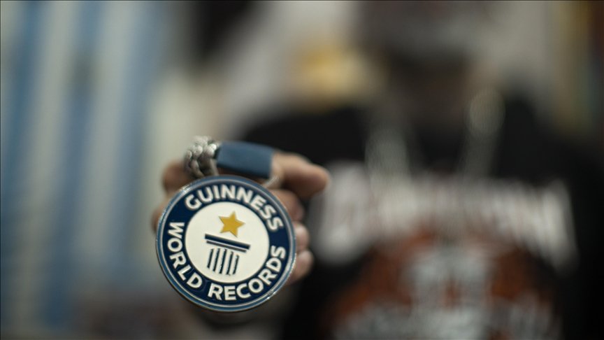  Guinness World Records  ndërpret marrëdhëniet me Izraelin