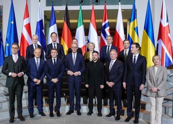 Territori  vijë e kuqe për Ukrainën  Zelensky këmbëngul  Duhet referendum