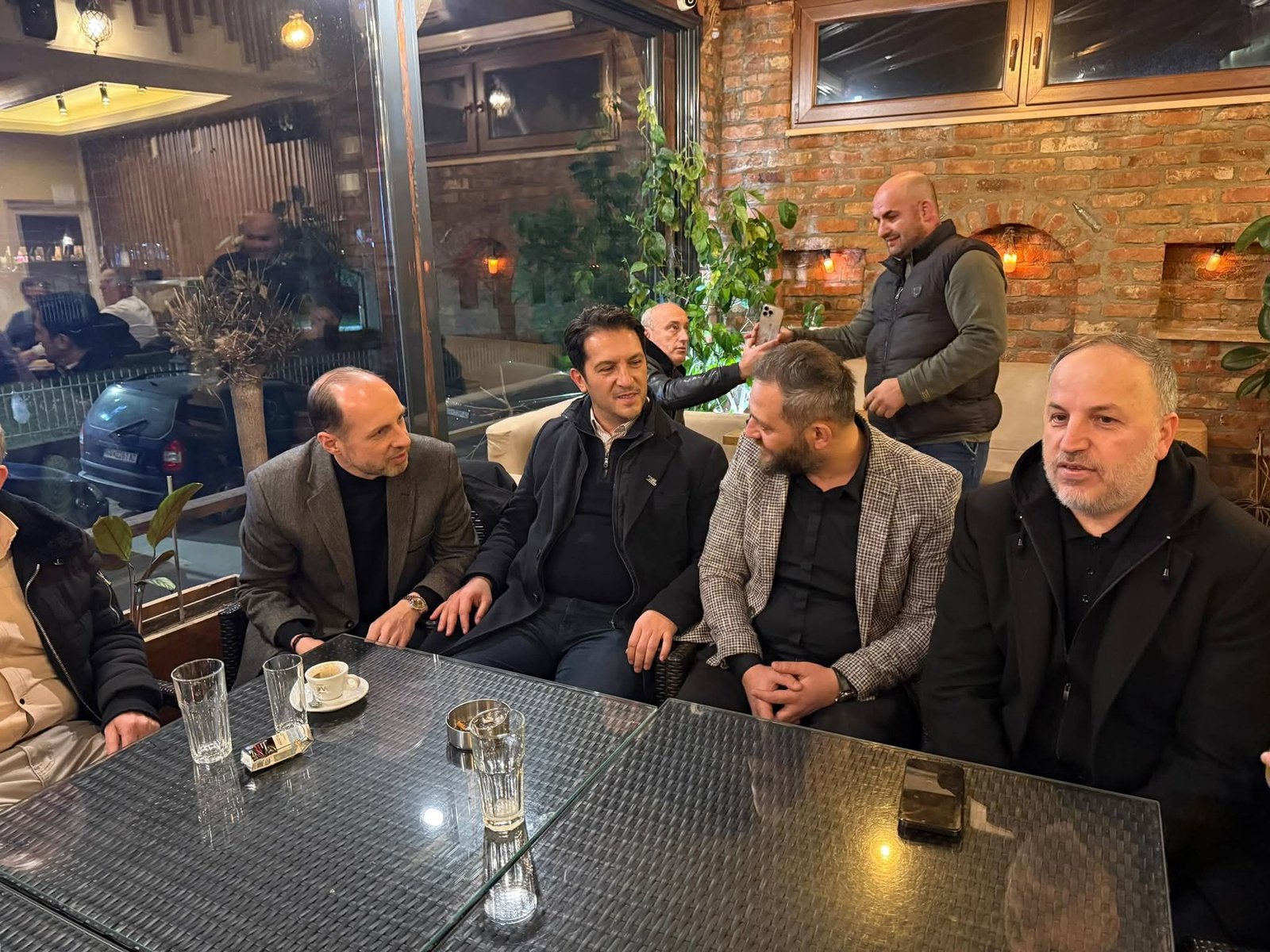 Bekim Sali  VLEN mbështet kandidatin e pavarur për Vrapçishtin  Zulhajrat Demiri