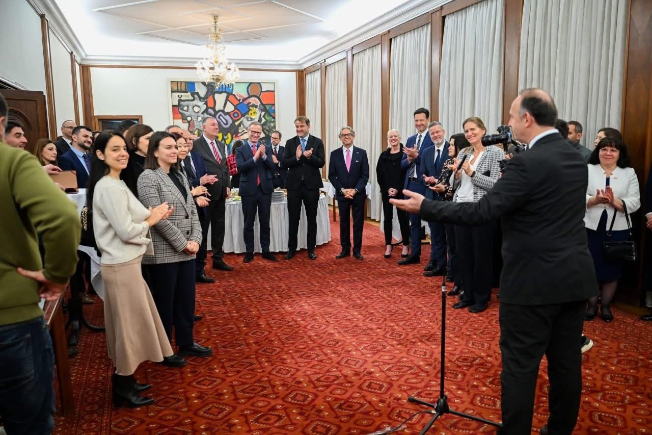 Afrim Gashi mirëpret trupin diplomatik në pritje përmbyllëse të vitit