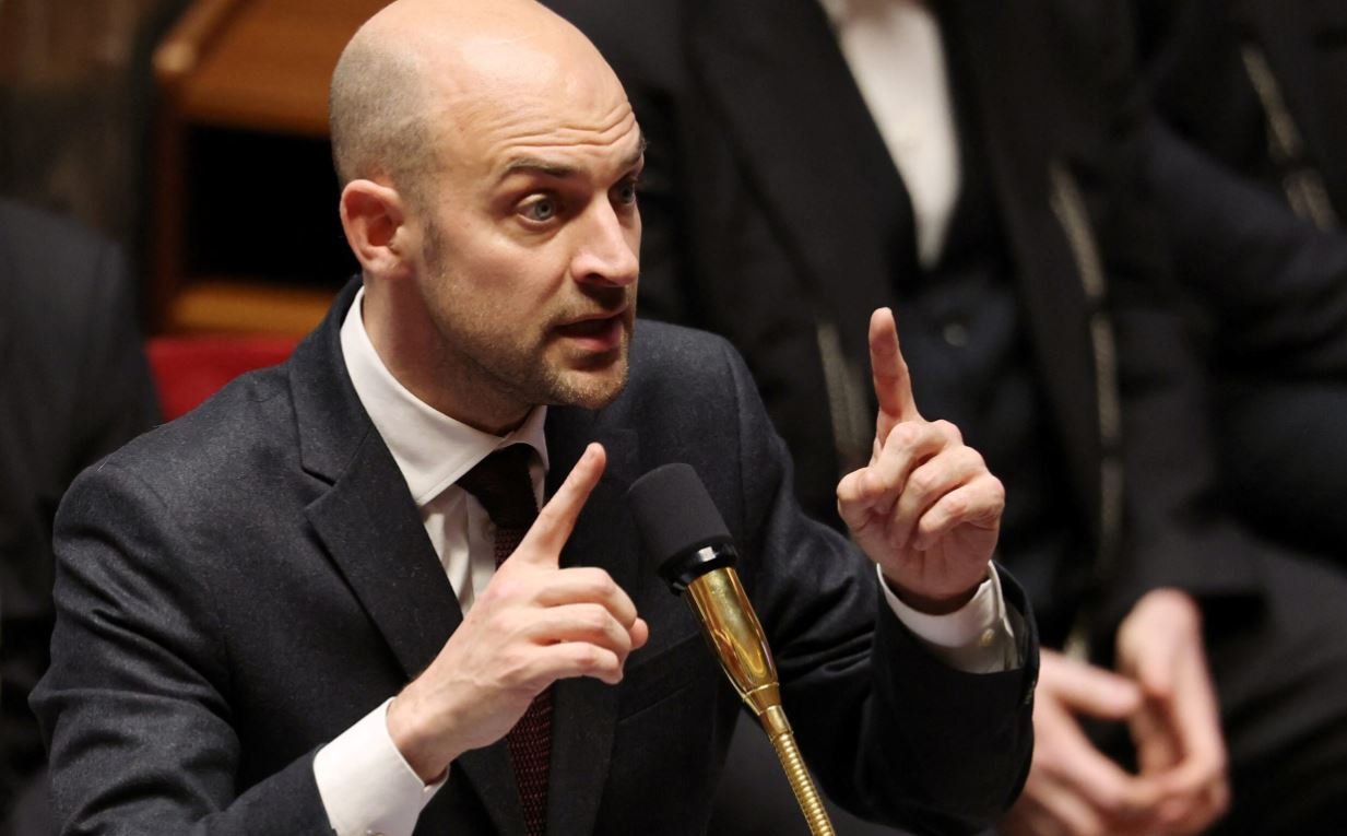 Franca do hapë konsullatën në Grenlandë më 6 shkurt  Barrot  SHBA të ndalë shantazhet