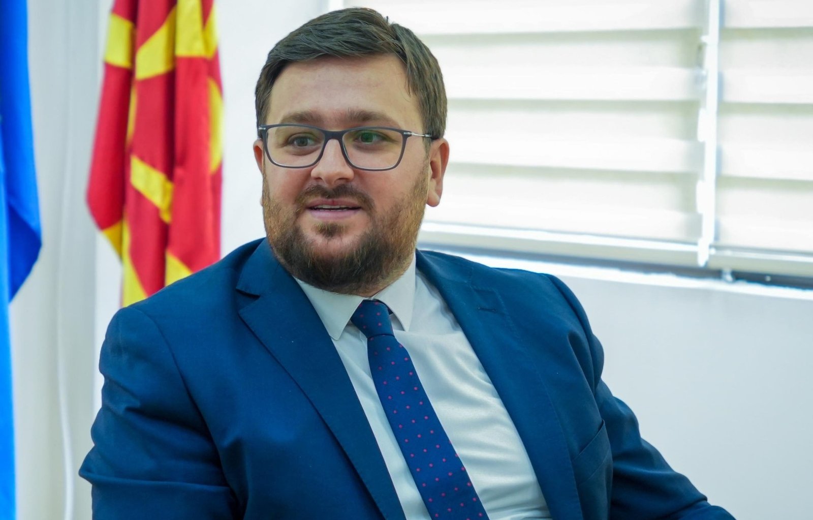 Fazliu  Shërbimet e Librave Amë tani edhe online  më pak radhë dhe më shumë efikasitet për qytetarët