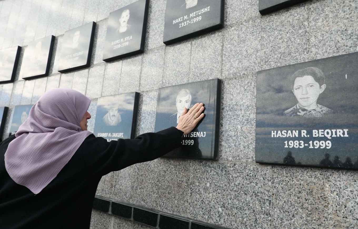 27 vjet nga masakra e Reçakut  përgjegjësit ende nuk janë dënuar