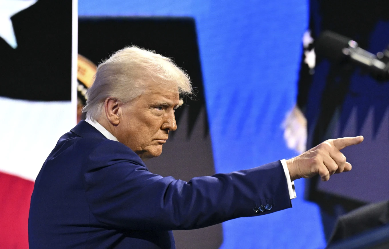 NYT  Si i fitoi familja Trump 1 4 miliardë dollarë gjatë presidencës