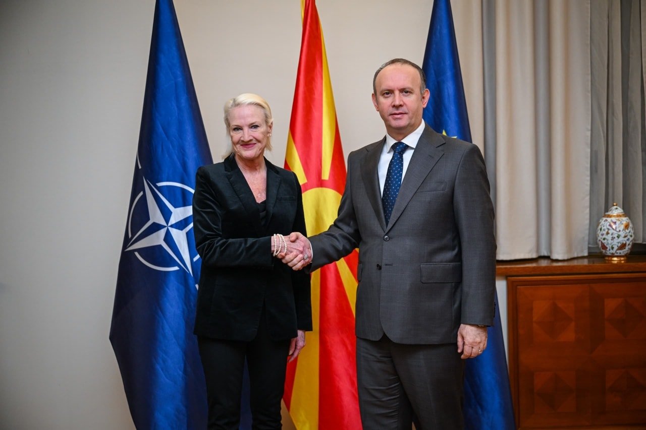 Kryeparlamentari Afrim Gashi priti në takim lamtumirës ambasadoren amerikane Angela Aggeler