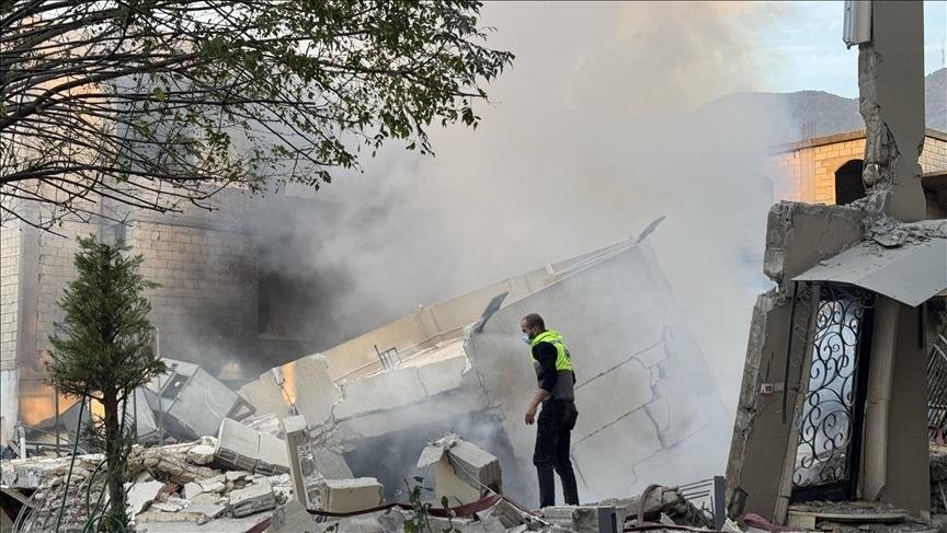 Ushtria izraelite kryen sulme ajrore në Libanin jugor pavarësisht armëpushimit