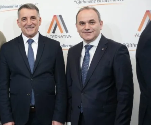 Nga gjimnazi në Kumanovë te Medreseja  Isa Beu   Murtezi numëron sukseset e Lulzim Aliut