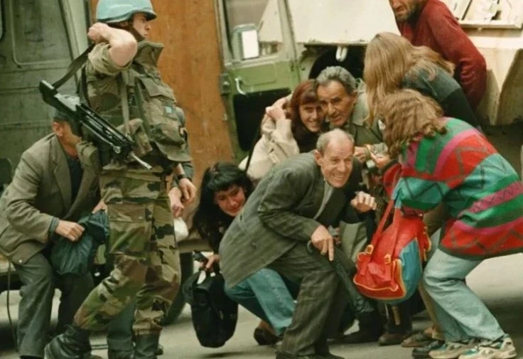 Një italian po hetohet për  turizmin e snajperëve  në Sarajevë