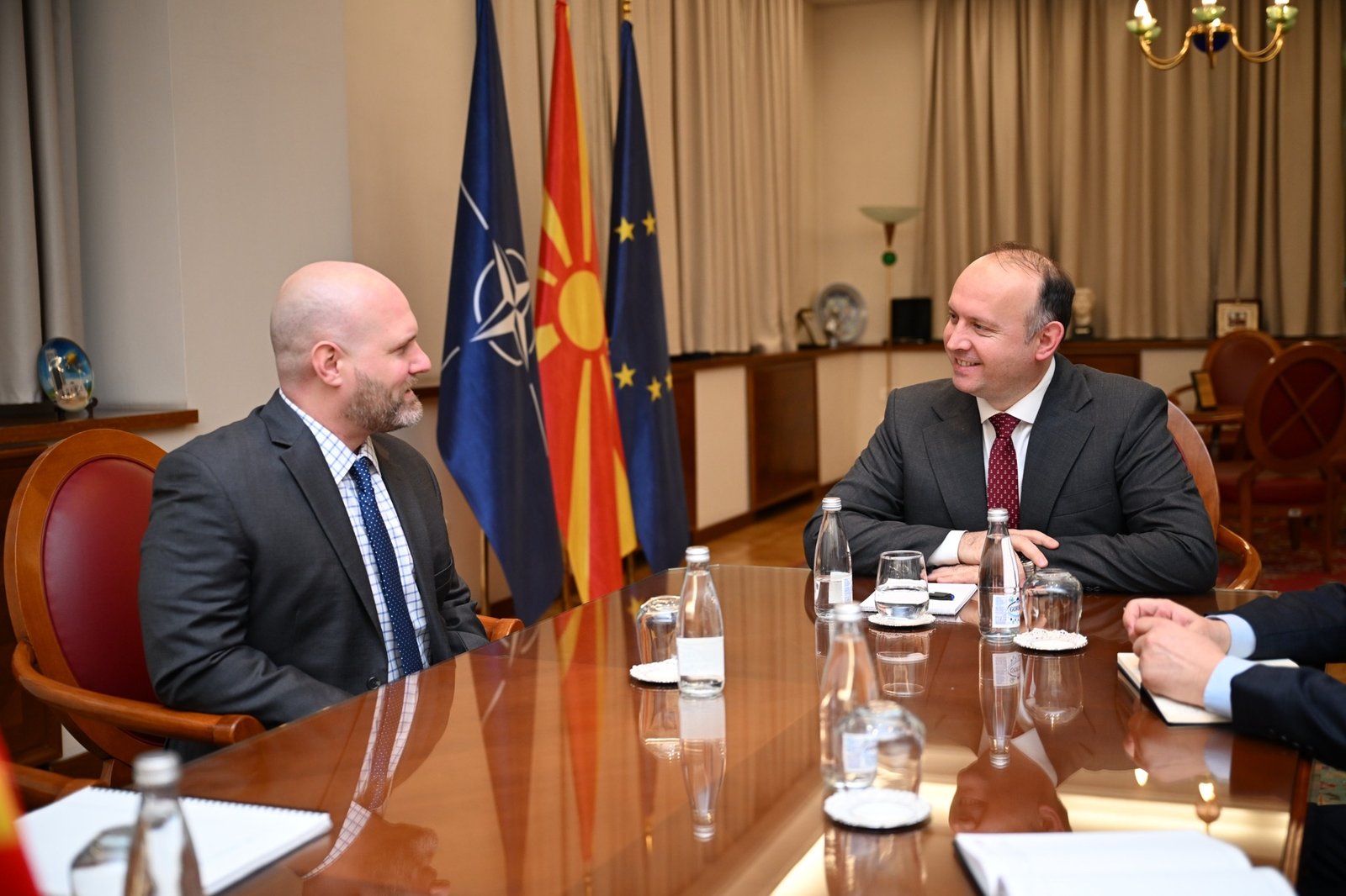 Kryeparlamentari Gashi takon përfaqësues të Departamentit Amerikan të Shtetit  theksohet rëndësia e harmonisë fetare dhe bashkëpunimit demokratik