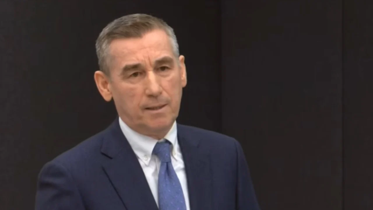 Kadri Veseli në Hagë  Drejtësia vonohet  por nuk mohohet