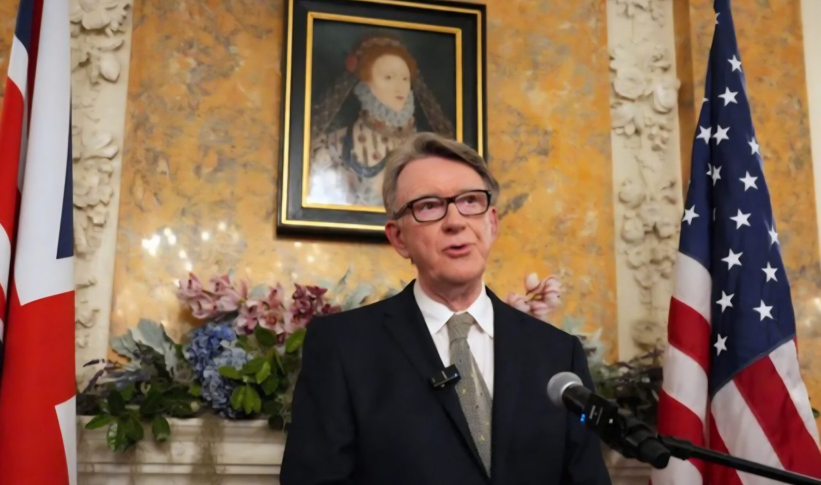 Dosja  Epstein   arrestohet ish ambasadori britanik në SHBA