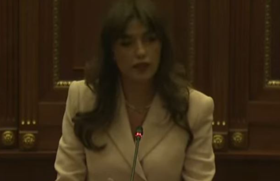 Haxhiu pasi u bë kryetare e Kuvendit  Presim që ish krerët e UÇK së të kthehen sa më parë në vend  për këtë duhet të jemi bashkë 