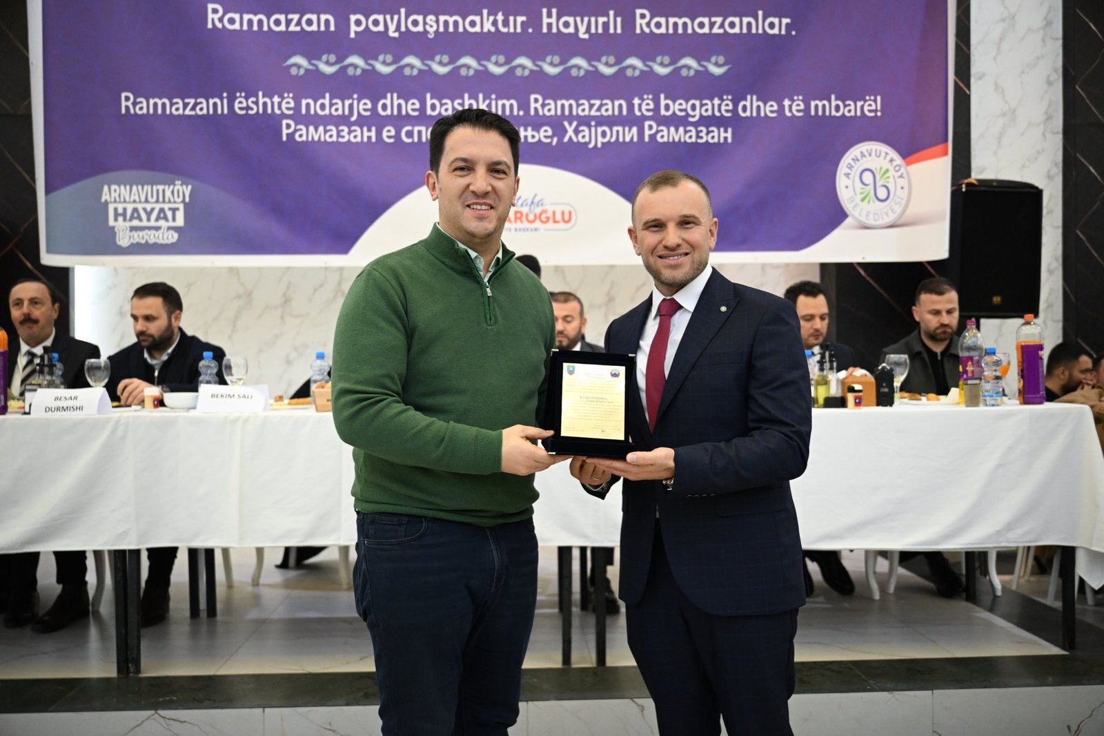 Zv kryeministri i parë Bekim Sali  Iftari i vëllazërisë bashkon Dollnenin dhe Arnavutköy