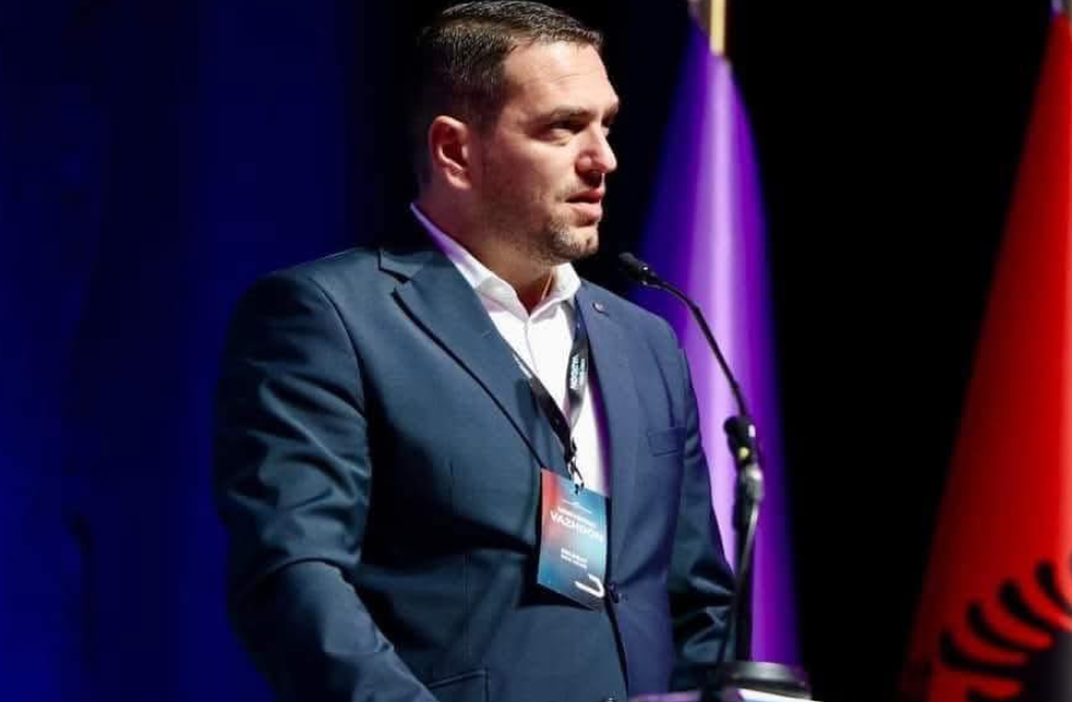 Vijojnë largimet nga ASH ja e Taravarit  largohet edhe Gadaf Uzeiri