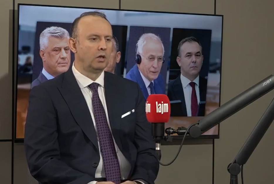 Rezoluta për UÇK  Gashi  Të gjithë deputetët e VLEN it e mbështesim këtë rezolutë 