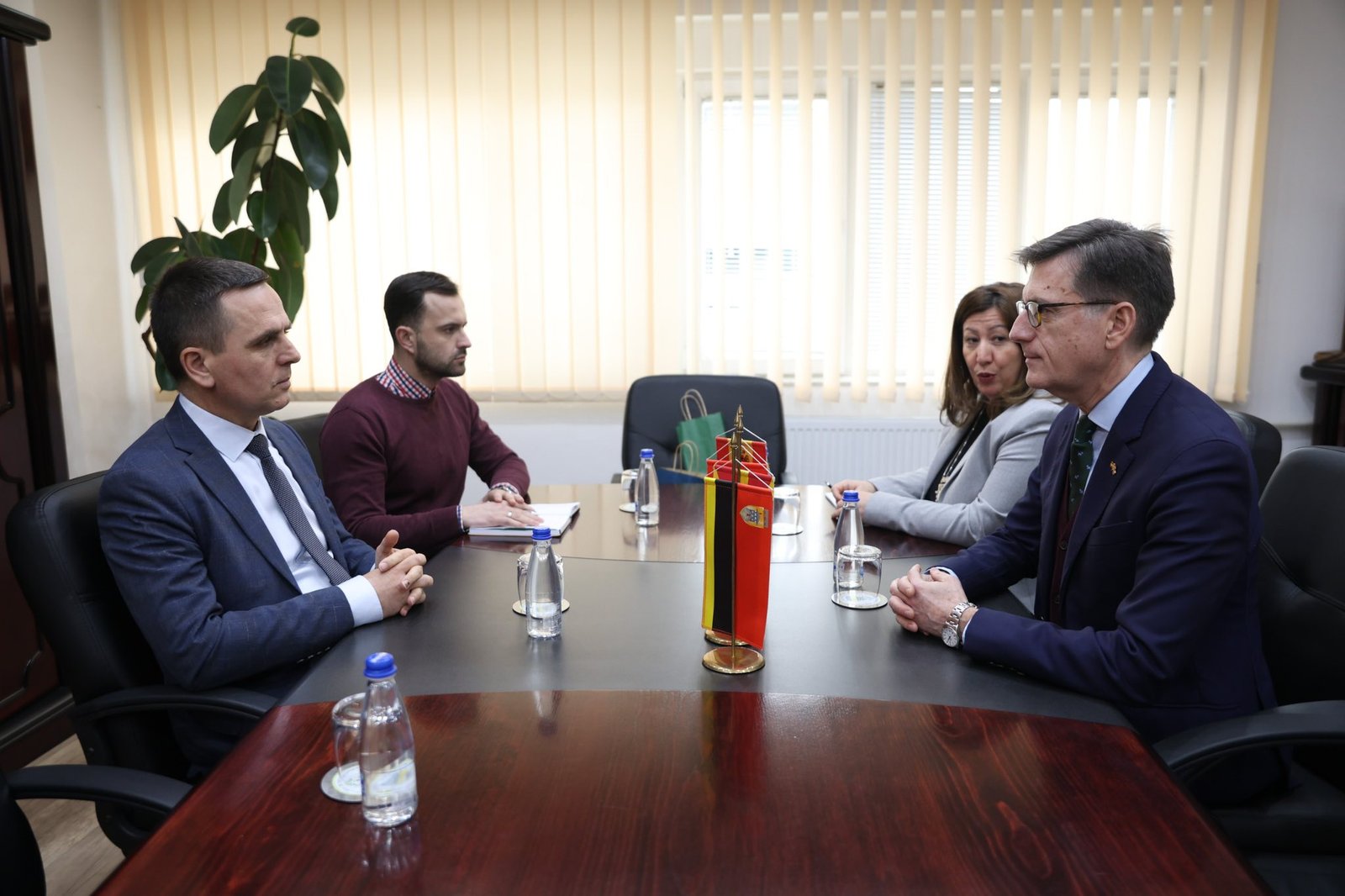 Kasami pret në takim ambasadorin e Spanjës  Diskutuam për bashkëpunim në nisma në sferën kulturore dhe sportive