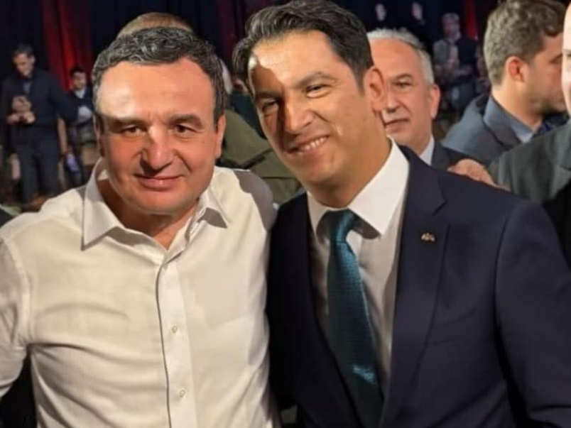 Zv kryeministri i parë Bekim Sali përgëzon Albin Kurtin për vazhdimin e detyrës si kryeministër