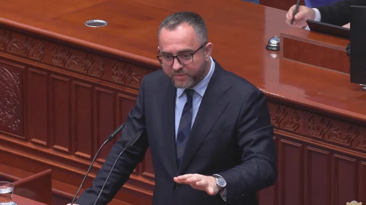 Toshkovski  Po hetohen tifozët për fyerjet anti shqiptare në ndeshjen Vardar Bashkimi