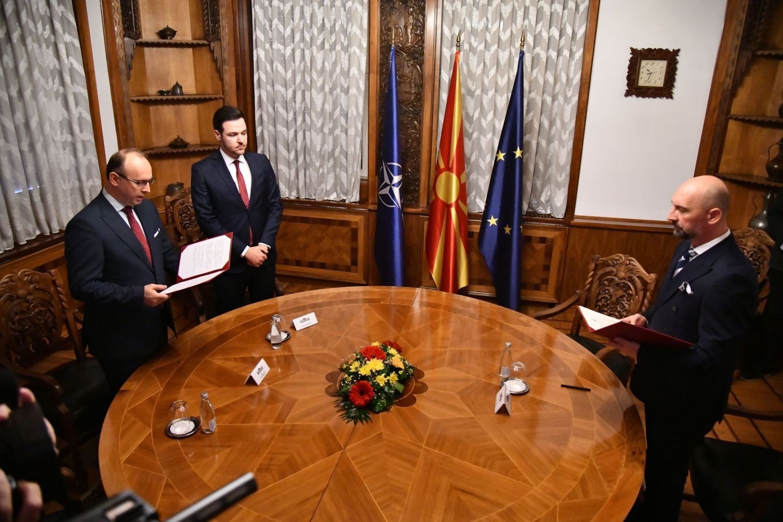 Saveski jep deklaratën solemne në Kuvend  Gashi  Prokurori i ri të punojë me profesionalizëm dhe përgjegjësi