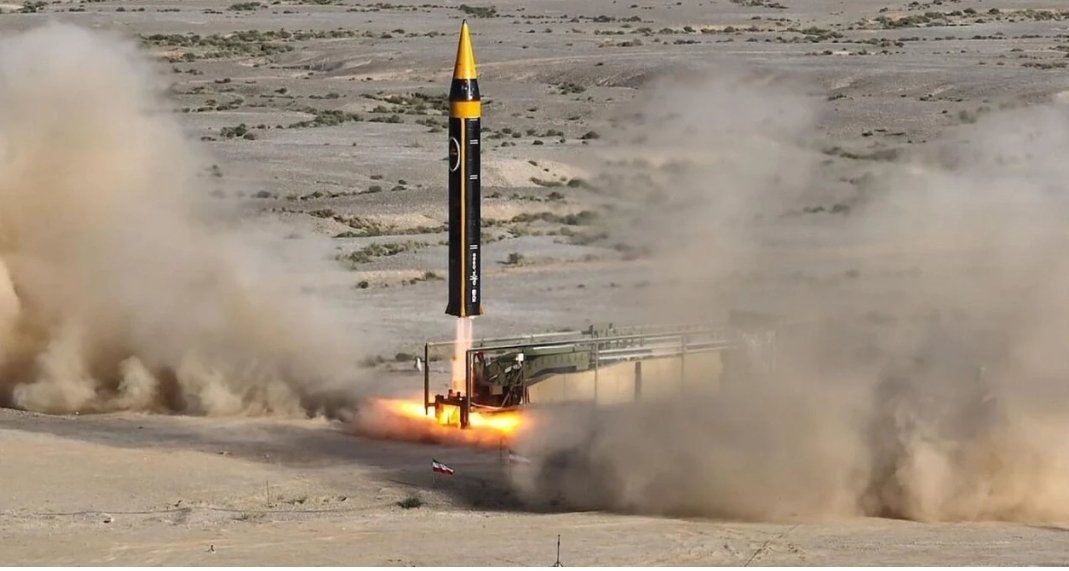 Irani sulmon bazën amerikano britanike  një nga më të rëndësishmet në botë