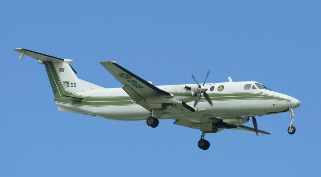 Rrëzohet një aeroplan në Algjeri  dy të vdekur dhe katër të plagosur