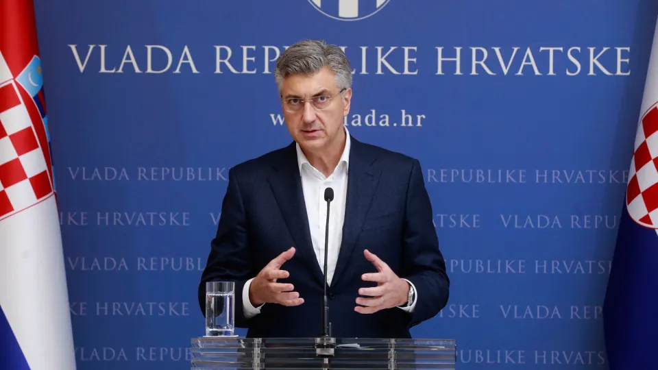 Deklaratat e Presidentit serb  Plenkoviq  Kroacia  Shqipëria dhe Kosova nuk kërcënojnë integritetin territorial të askujt 