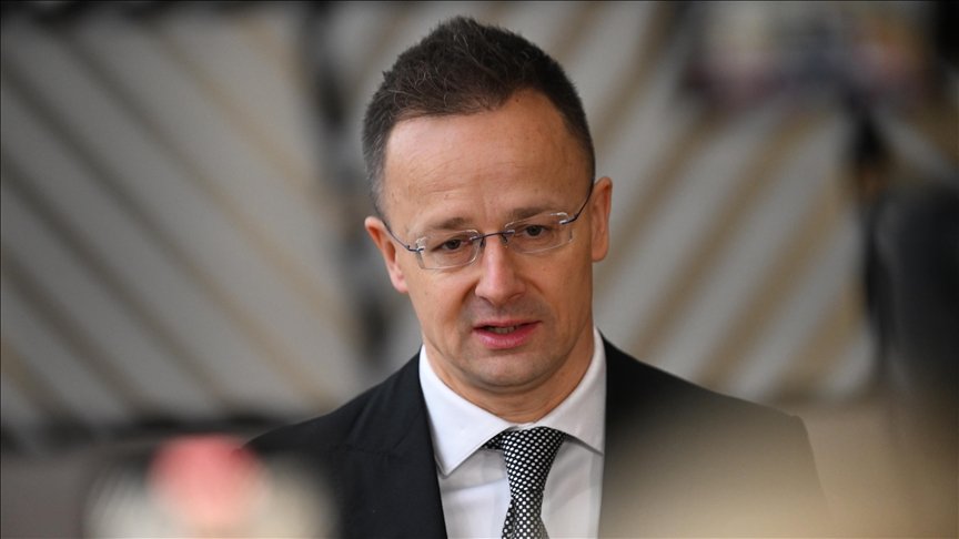 Hungaria kërkon nga BE ja të pezullojë sanksionet ndaj naftës ruse pas vendimit të SHBA së