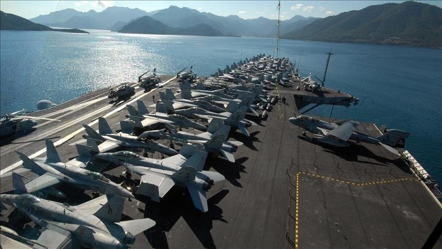 Pentagoni shqyrton  dërgimin e më shumë anijeve luftarake  për të shoqëruar tankerët në Ngushticën e Hormuzit