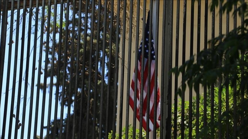 Sulmet iraniane  SHBA pezullon operacionet në ambasadën e saj në Kuvajt