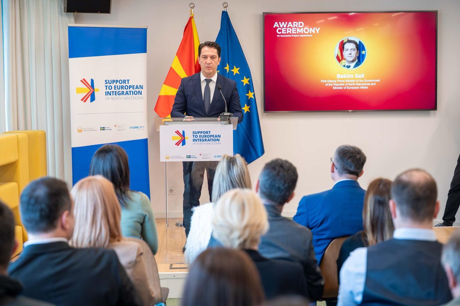 Zv kryeministri i parë Bekim Sali  Rruga drejt BE së është e pakthyeshme 