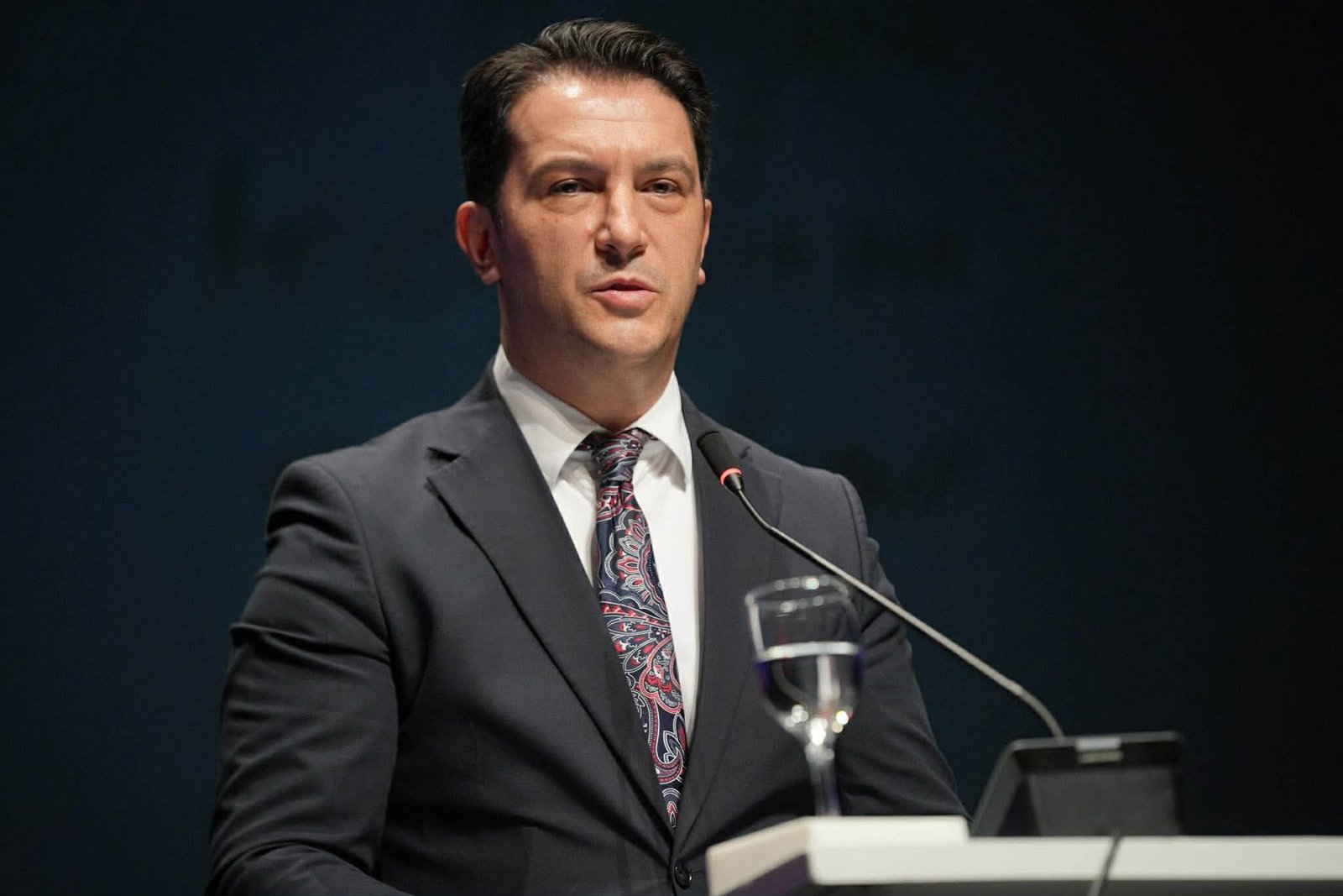 Mesazh nga zv kryeministri i parë Bekim Sali për Ditën Ndërkombëtare të Autizmit