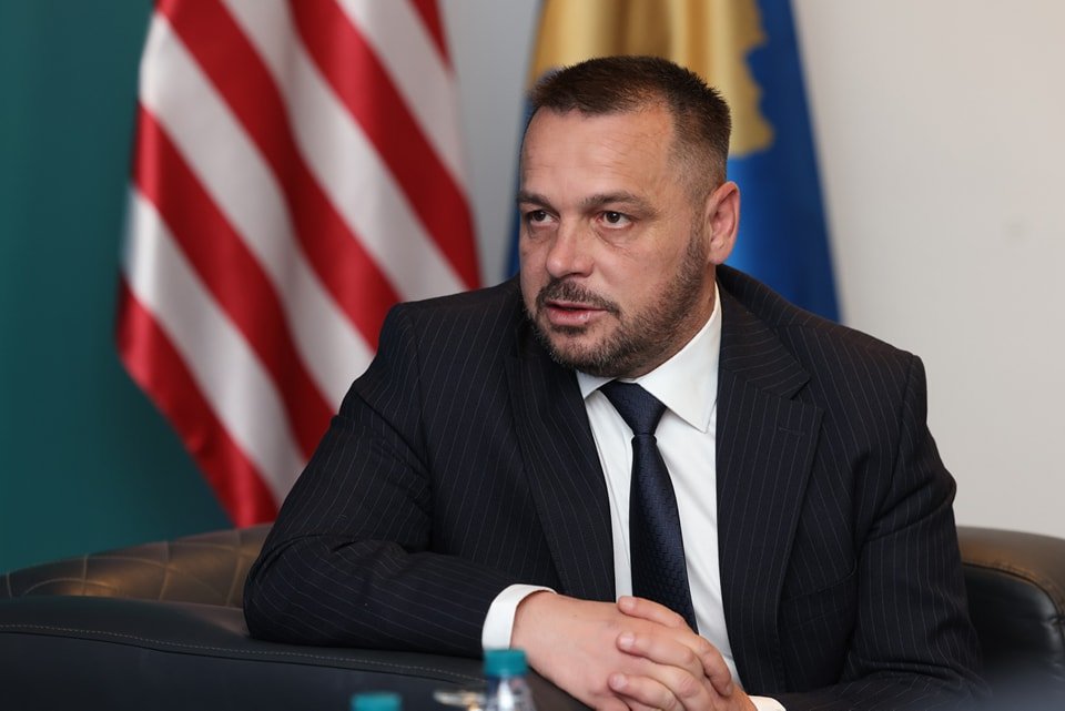  Raketat kineze të Serbisë janë për të sulmuar   Maqedonci  Rrezik për gjithë Ballkanin