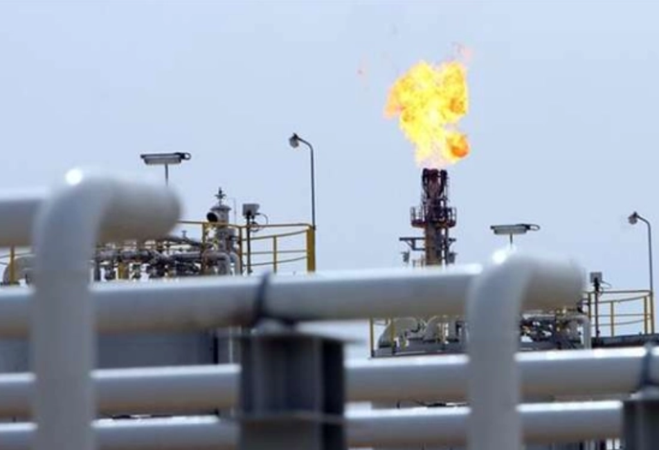 Çmimet e naftës u rritën në mbi 115 dollarë për fuçi