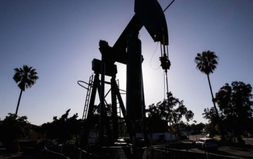 Rënie drastike e çmimit të naftës në bursat botërore 