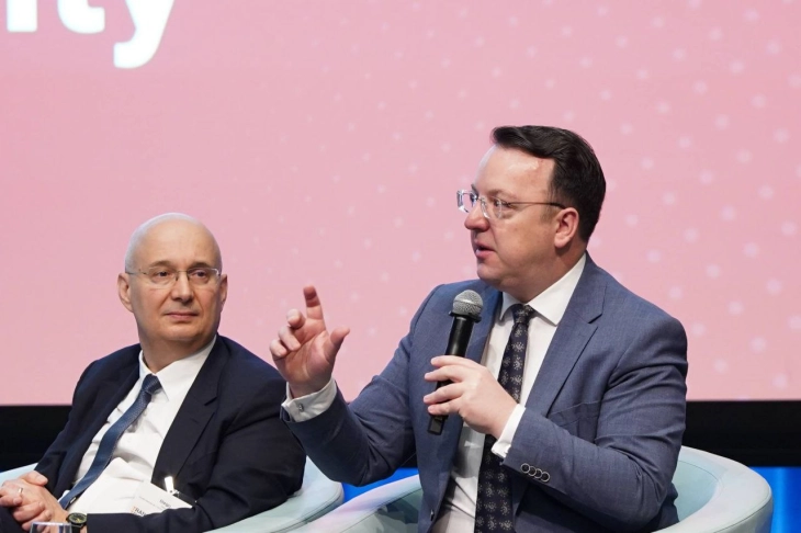 Nikolloski  Investimet në korridoret 8 dhe 10 forcojnë ekonominë dhe sigurinë