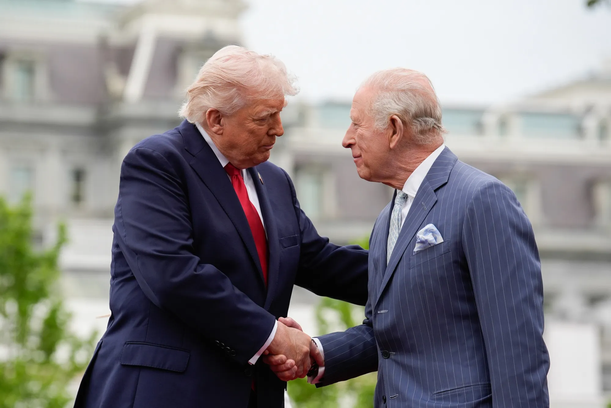 Trump mirëpret Mbretin Charles   Amerikanët nuk kanë pasur miq më të afërt se britanikët 