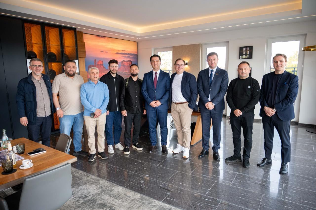 Zv kryeministri i parë Bekim Sali në Leverkusen  Diaspora shqiptare forcë kyçe për zhvillimin ekonomik