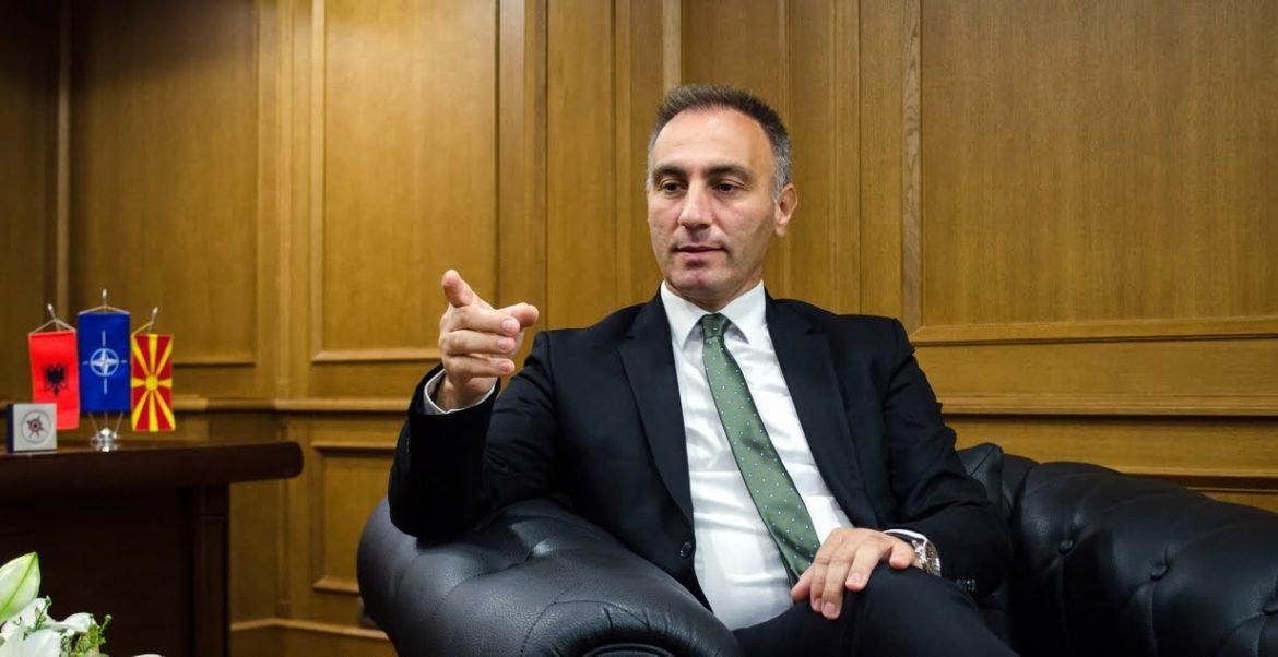 Artan Grubi mbetet në arrest shtëpiak