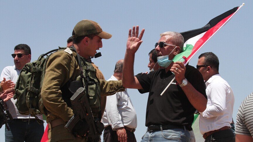 60 ish ambasadorë britanikë paralajmërojnë për hapat e aneksimit të Bregut Perëndimor nga Izraeli