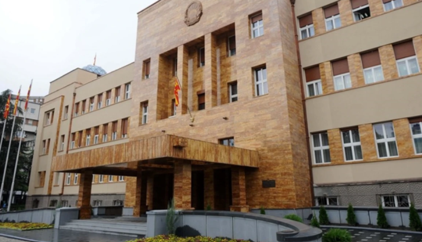 Deputetët sot diskutojnë për ndryshimet ligjore për shfuqizimin e qeverisë teknike