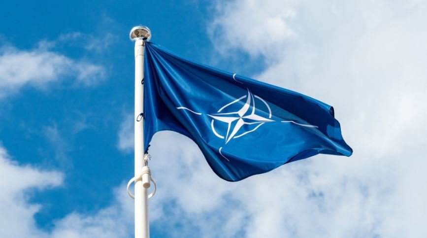 NATO pas raportit të SHBA së për pezullimin e Spanjës  Nuk ka dispozitë për të përjashtuar anëtarët