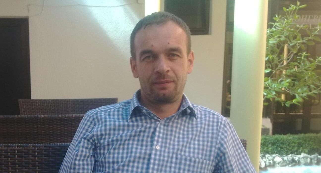 Revista  Shenja   një vektor mendimi në sheshin e debatit shqiptar