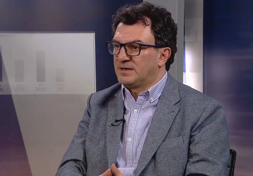  Shenja  dhe një vijë e qëndrueshme mendimi në hapësirën shqiptare